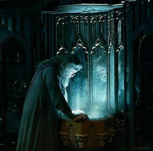 El pensamiento en acción: ¿Cómo aplicar la lección del pensadero de Dumbledore en la vida real?
